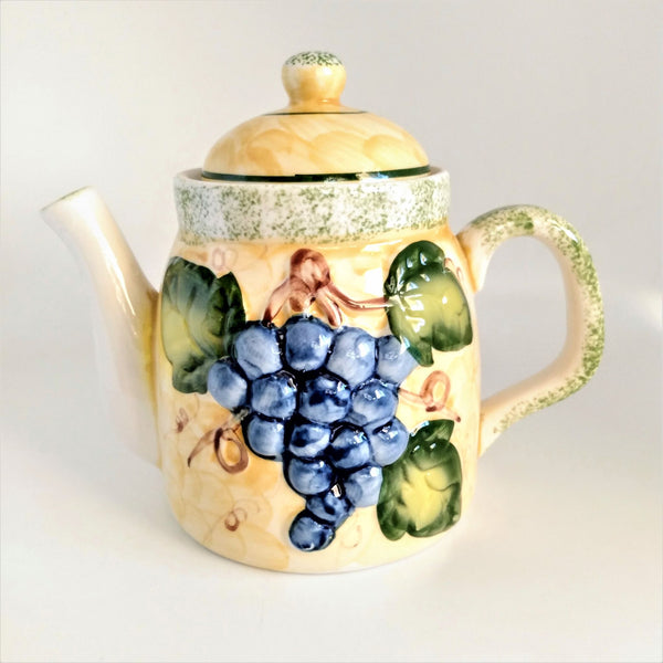 Panware Home Essentials -Teapot & lid - Grape Pattern